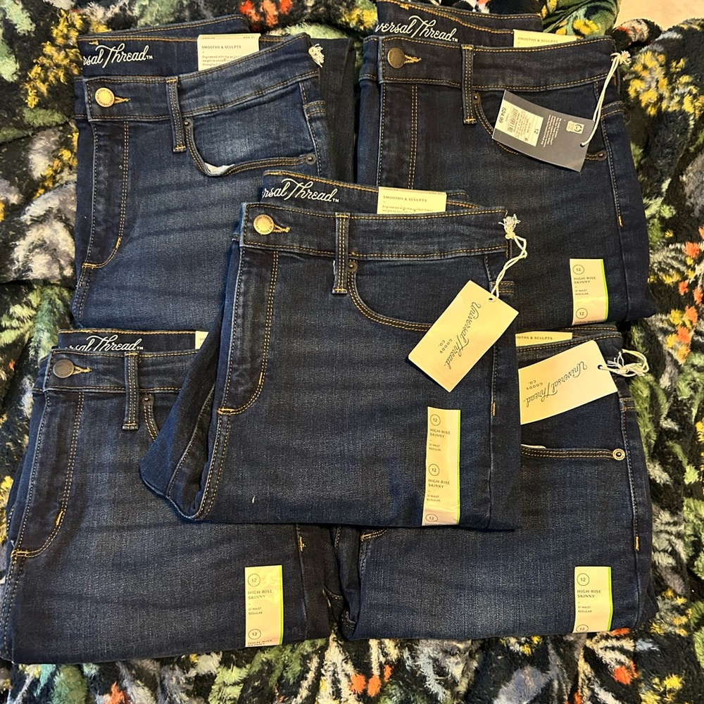 Universal Thread High-Rise Skinny Jeans